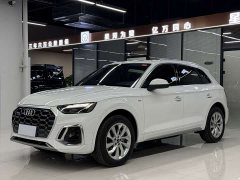 Audi Q5L Facelift 40T Luxury Sport - ფოტო 1