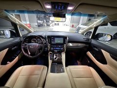 Toyota Alphard 2021 Hybrid 2.5L Premium Edition - ფოტო 12