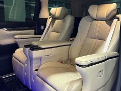 Toyota Alphard 2021 Hybrid 2.5L Premium Edition - ფოტო 14