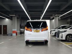 Toyota Alphard 2021 Hybrid 2.5L Premium Edition - ფოტო 5