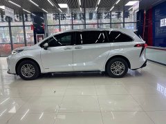 Toyota Sienna 2021 2.5L Hybrid Premium Edition - ფოტო 16