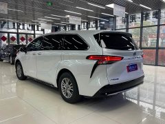Toyota Sienna 2021 2.5L Hybrid Premium Edition - ფოტო 17