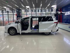 Toyota Sienna 2021 2.5L Hybrid Premium Edition - ფოტო 20