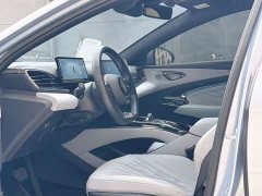 BYD Dolphin 550km Standard Range RWD Luxury - ფოტო 7