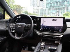 Lexus RX 500h AWD F SPORT Performance - ფოტო 17