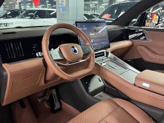 Denza BYD Denza N8L Flagship - ფოტო 9