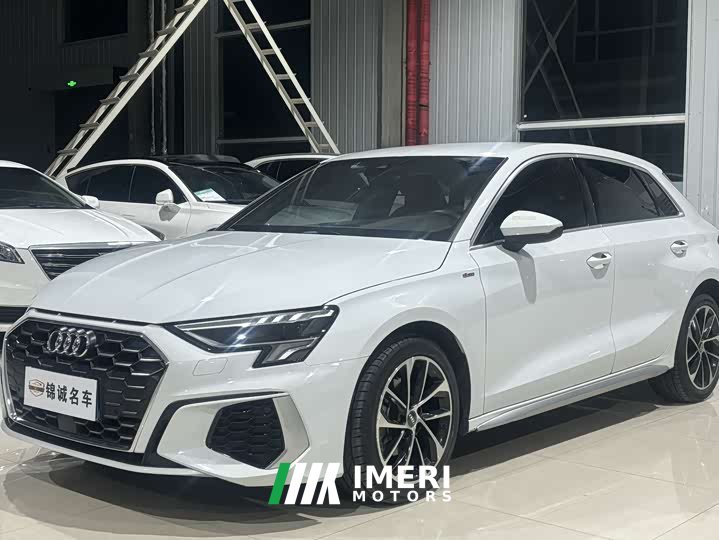 Audi A3 Sportback 35 TFSI Sport - ავტომობილი ჩინეთიდან