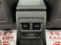 Cadillac XT4 2022 28T FWD Luxury - ფოტო 12