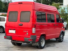 Iveco Daily 2.5T A35M1 Short Wheelbase Mid-Roof Dual Rear Wheels Side Sliding Door 5-9 Seater - ფოტო 6
