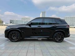 BMW X5 M X5 M Thunder Edition - ფოტო 10