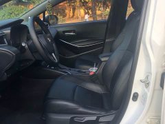 Toyota Corolla Hybrid 1.8H E-CVT Luxury - ფოტო 19