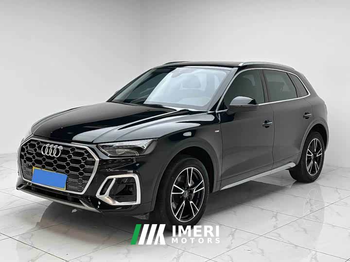 Audi Q5L 40 TFSI Fashion Dynamic
