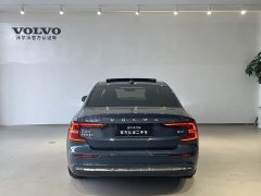 Volvo S60 B4 Smart Luxury Edition - ფოტო 5