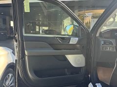 Lincoln Navigator 2024 3.5T Long Wheelbase Presidential Edition - ფოტო 15