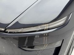 Tesla Model Y Rear-Wheel Drive - ფოტო 9