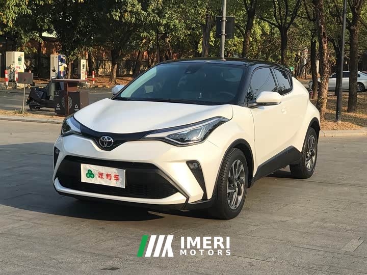 Toyota C-HR 2021 2.0L Luxury - ავტომობილი ჩინეთიდან