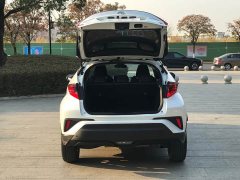 Toyota C-HR 2021 2.0L Luxury - ფოტო 8