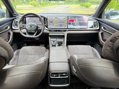 Geely Xingyue L 2026 Oriental Radiance 2.0T Automatic Moonlight Edition - ფოტო 15