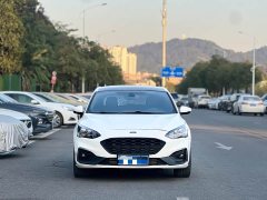 Ford Focus 2021 Hatchback EcoBoost 180 Automatic ST Line - ფოტო 2