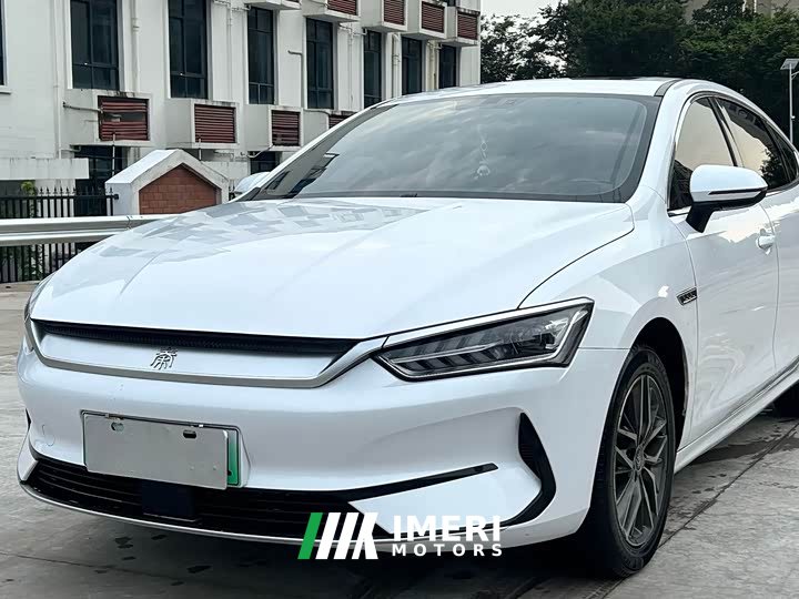 BYD Qin PLUS EV 400KM Luxury