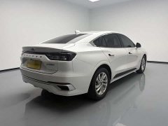Ford Mondeo 2023 EcoBoost 180 Comfort - ფოტო 4