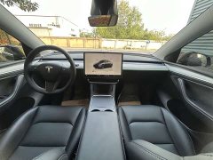 Tesla Model Y Rear-Wheel Drive - ფოტო 11