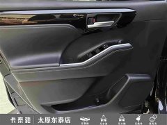 Toyota Highlander 2023 2.5L Intelligent Hybrid AWD Premium 7-Seater - ფოტო 14