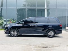 Honda Odyssey 2.0L e:HEV Sharp Comfort Edition - ფოტო 20