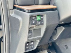 Honda Odyssey 2.0L e:HEV Sharp Comfort Edition - ფოტო 4