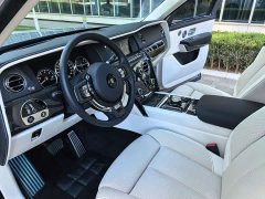 Rolls-Royce Cullinan 2020 Black Badge - ფოტო 10
