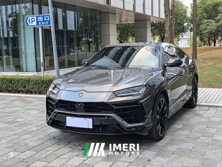Lamborghini Urus 4.0T V8