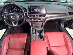 Honda Accord 260TURBO Phantom Night Premium Edition - ფოტო 13