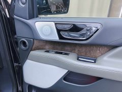 Lincoln Navigator 2024 3.5T Long Wheelbase Presidential Edition - ფოტო 4