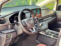 Honda Odyssey 2.0L e:HEV Sharp Radiance Edition - ფოტო 9