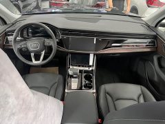 Audi Q7 2024 45 TFSI quattro S line Sport - ფოტო 5