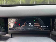 Porsche iCAR 03 501km Two-Wheel Drive Long Range Yue Chao Edition - ფოტო 10