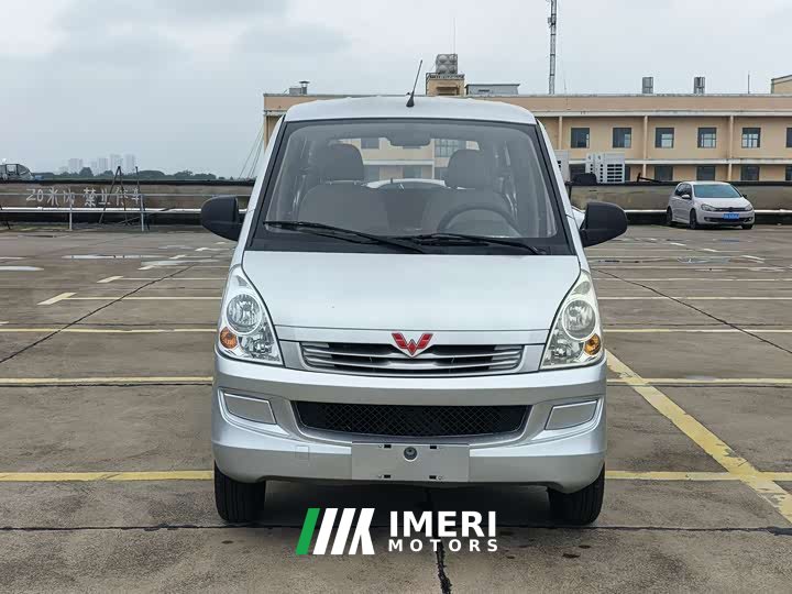 Wuling Rongguang S 1.2L Standard Air Conditioning 5-Seater LSI