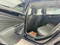 Volkswagen Passat 330TSI Elite - ფოტო 18