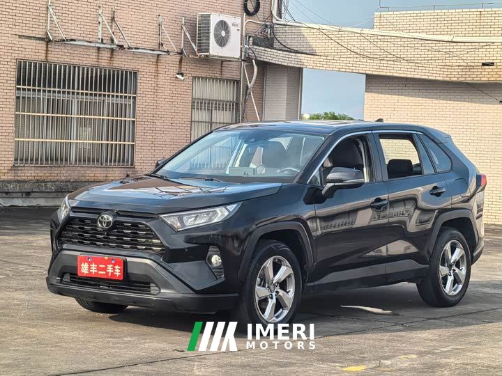 Toyota RAV4 2.0L CVT FWD Fashion Plus