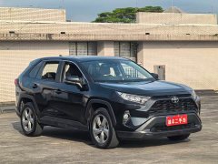 Toyota RAV4 2.0L CVT FWD Fashion Plus - ფოტო 3