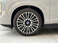 Denza BYD Denza N8L Flagship - ფოტო 4