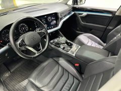Volkswagen Touareg 3.0TSI Rui Xiang Edition Obsidian Black Sport Package - ფოტო 20