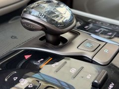 Denza D9 2022 DM-i 970 AWD Flagship - ფოტო 9