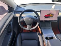 Tesla Model Y 2022 Facelift Rear-Wheel Drive - ფოტო 11
