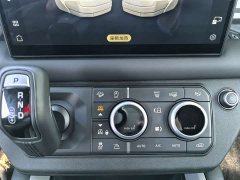 Land Rover Defender 90 3.0T P400 X-Dynamic HSE - ფოტო 8