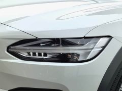 Volvo V90 Cross Country B5 AWD Intelligent Remote Edition - ფოტო 2