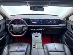 Lincoln Adventurer 2.0T AWD Premium Edition - ფოტო 6