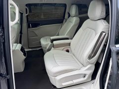 Volkswagen Viloran 330TSI Luxury - ფოტო 6
