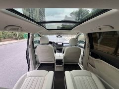Volkswagen Viloran 330TSI Luxury - ფოტო 7