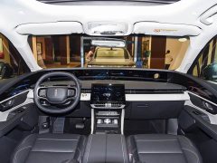 Lincoln Navigator 2.0T AWD Prestige - ფოტო 11